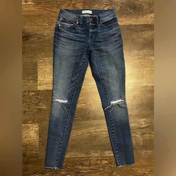 FINAL PRICE Madewell Distressed Skinny Jeans - Picture 2 of 7